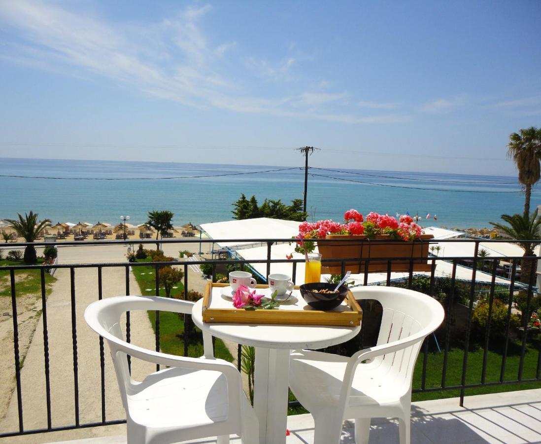 Mirto Beach Hotel & Restaurant Paralia Vrachou Exterior photo