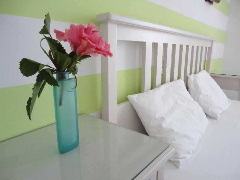 Mirto Beach Hotel & Restaurant Paralia Vrachou Exterior photo