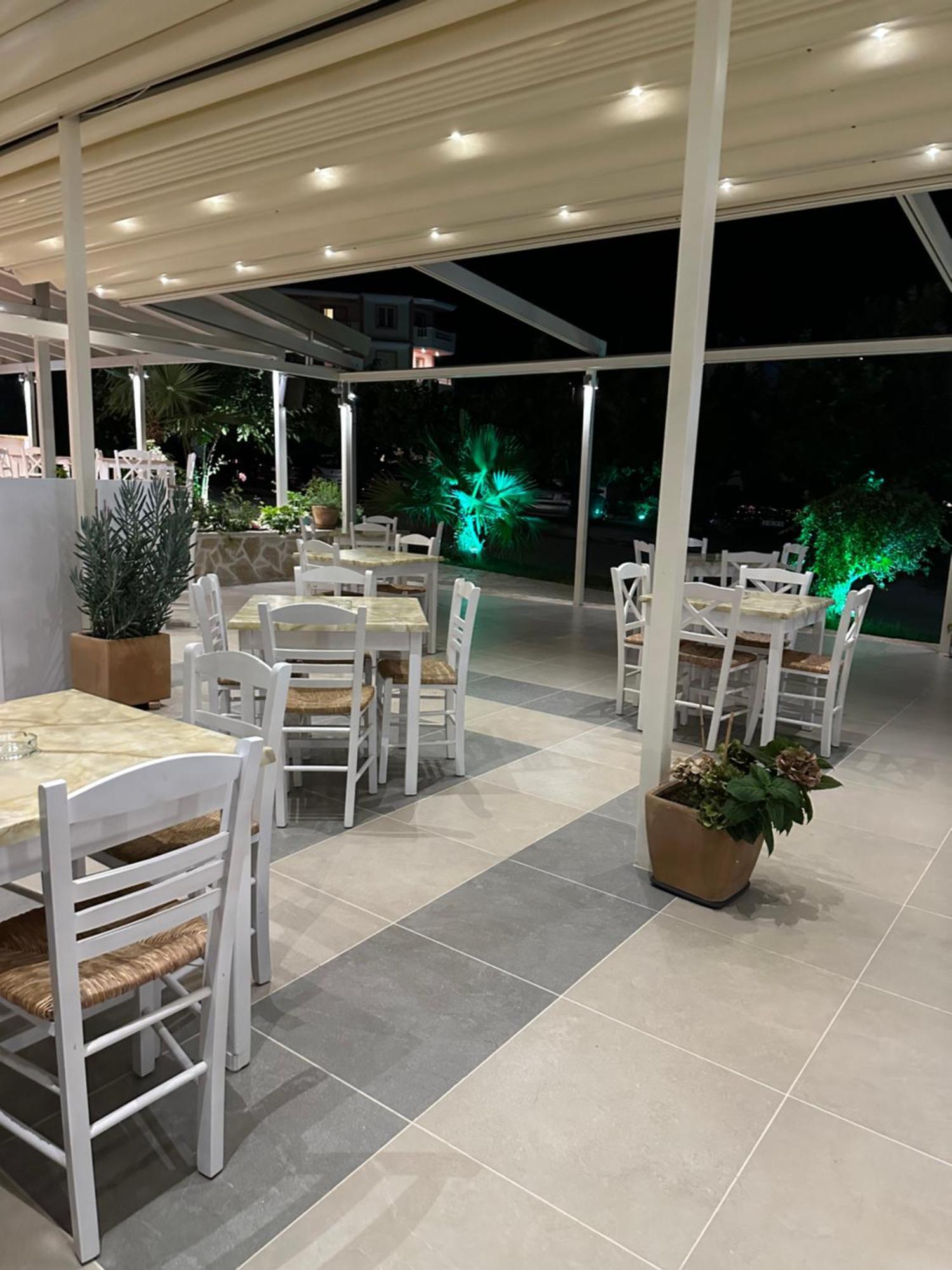 Mirto Beach Hotel & Restaurant Paralia Vrachou Exterior photo